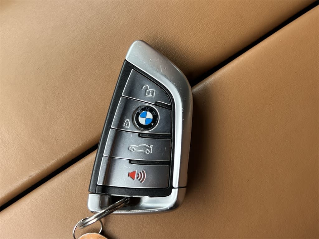 Thumbnail: 2019 BMW 7 Series - 18