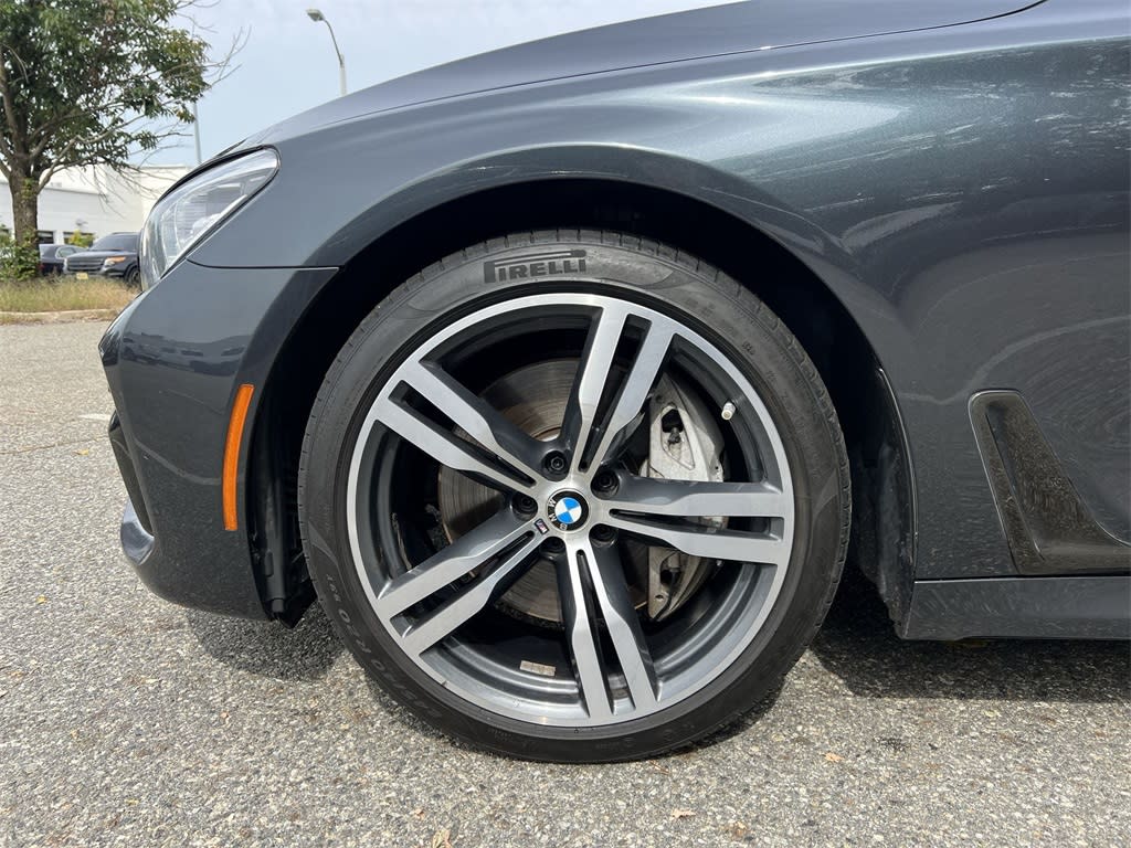 Thumbnail: 2019 BMW 7 Series - 8