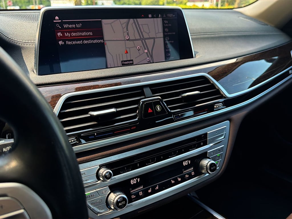 Thumbnail: 2020 BMW 7 Series - 15