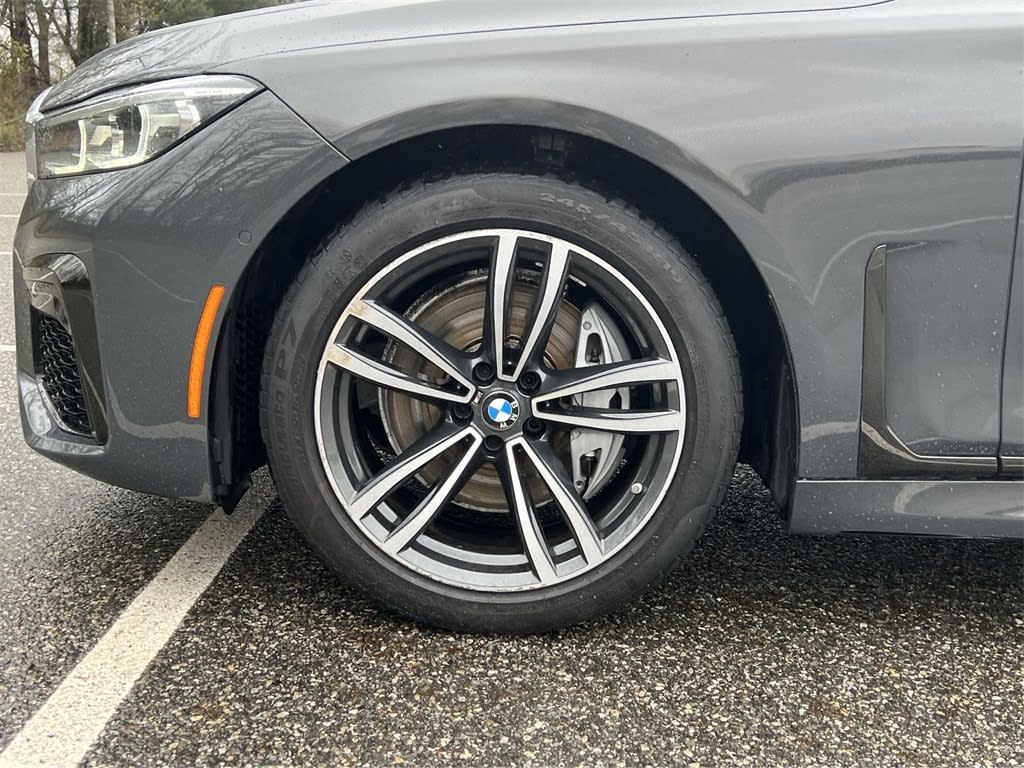 2022 BMW 7 Series 740i 7