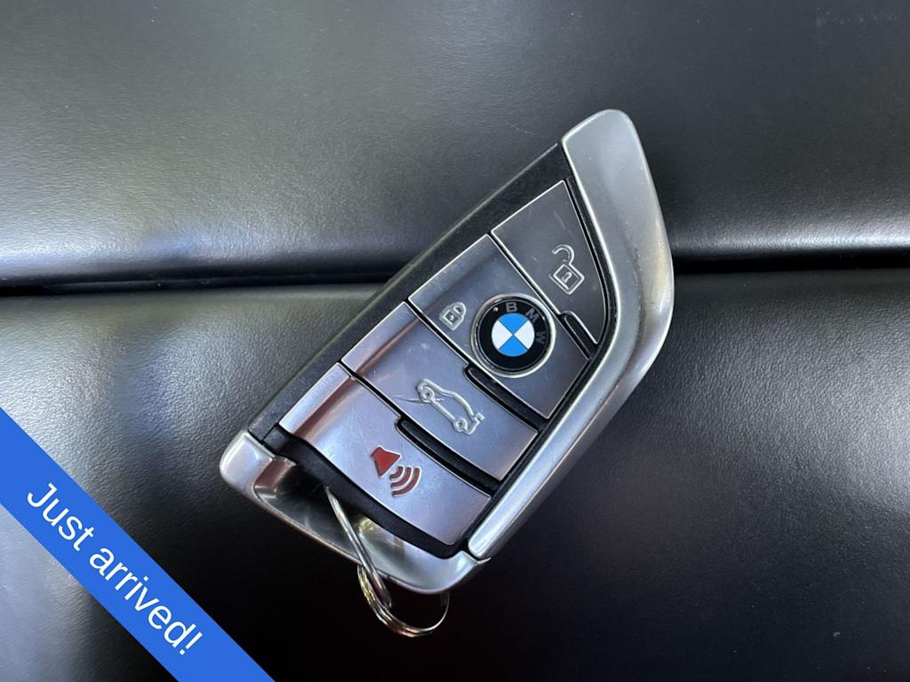 Thumbnail: 2020 BMW 7 Series - 19
