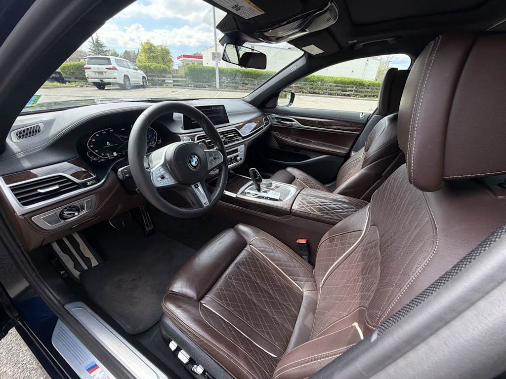 Thumbnail: 2021 BMW 7 Series - 11