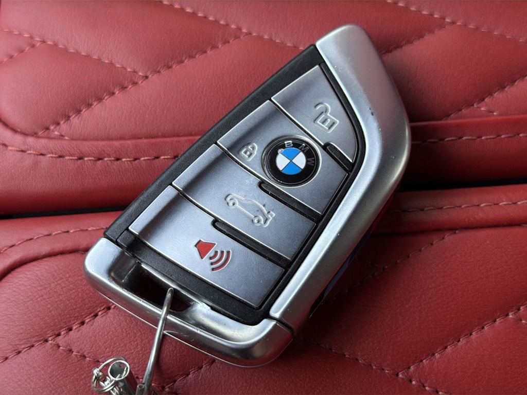 Thumbnail: 2021 BMW 7 Series - 29