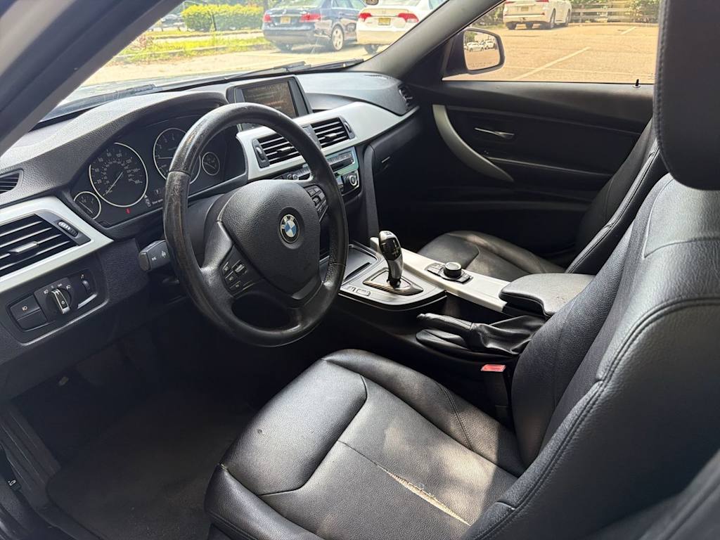 Thumbnail: 2018 BMW 3 Series - 2