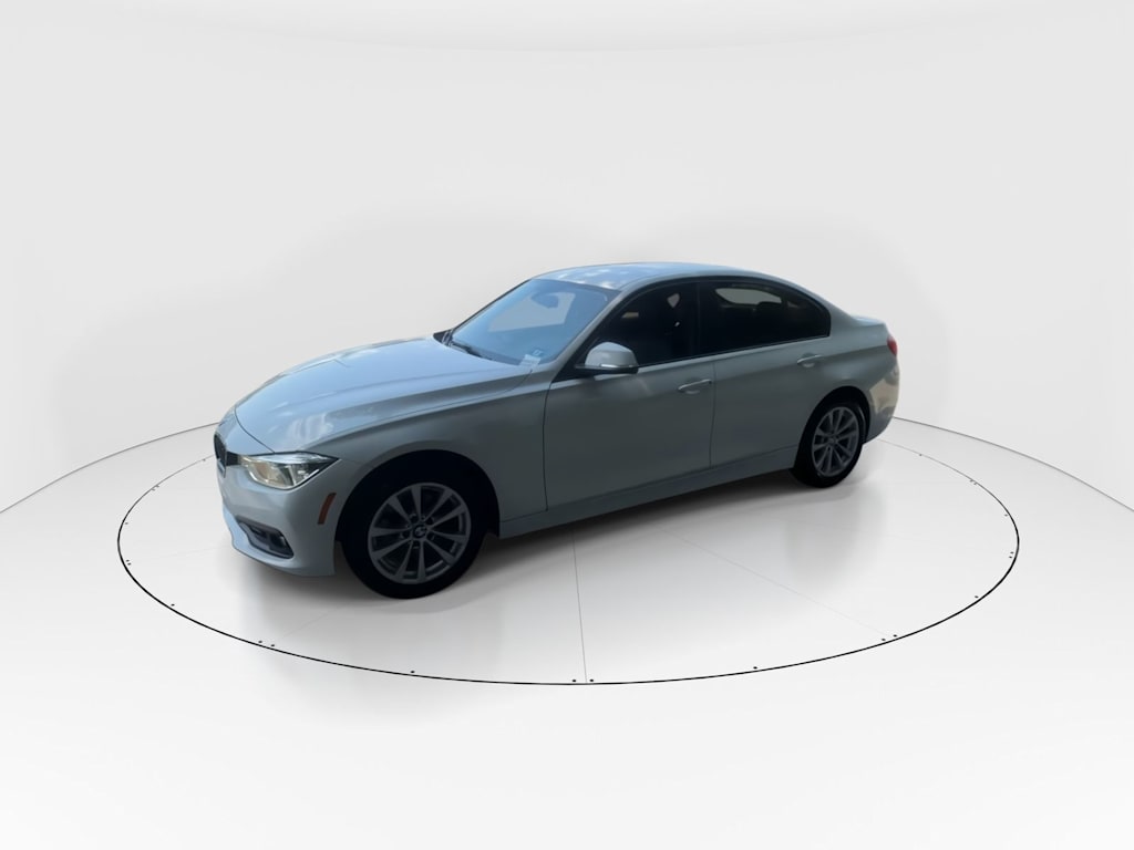 Thumbnail: 2018 BMW 3 Series - 19