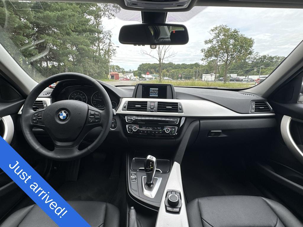 Thumbnail: 2018 BMW 3 Series - 10