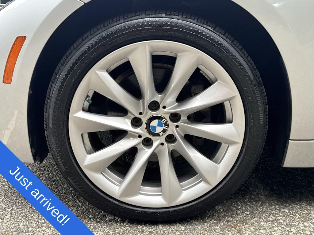 Thumbnail: 2018 BMW 3 Series - 8