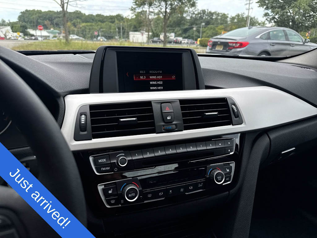 Thumbnail: 2018 BMW 3 Series - 15