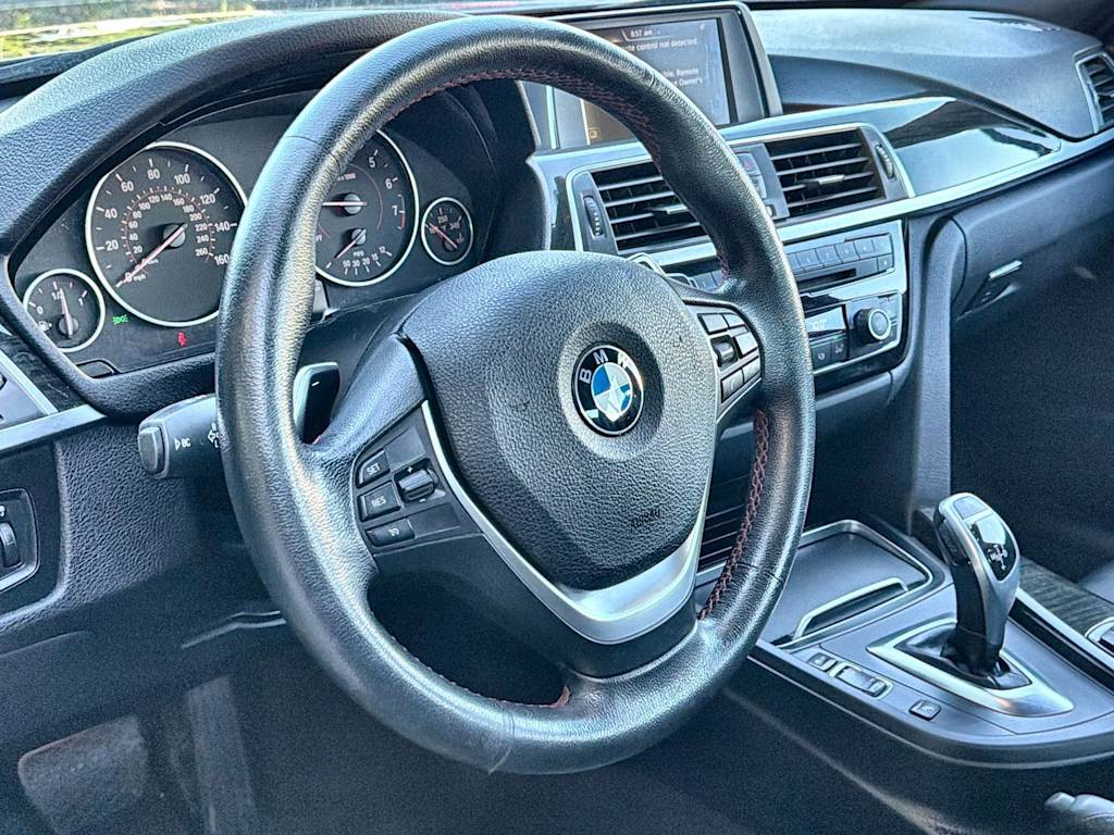 Thumbnail: 2017 BMW 3 Series - 14