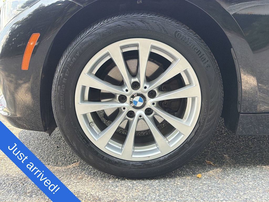 Thumbnail: 2018 BMW 3 Series - 8