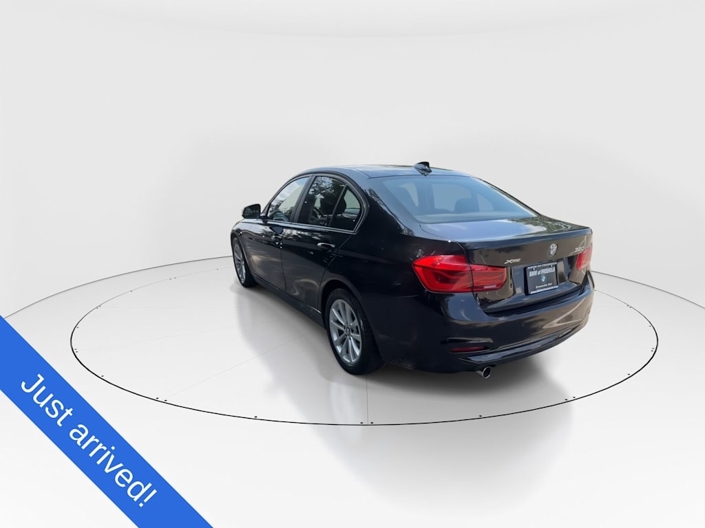 Thumbnail: 2018 BMW 3 Series - 7
