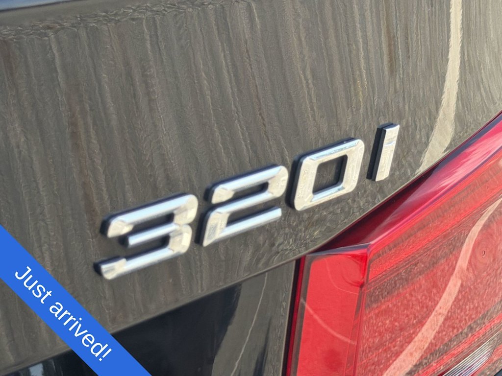 Thumbnail: 2018 BMW 3 Series - 26