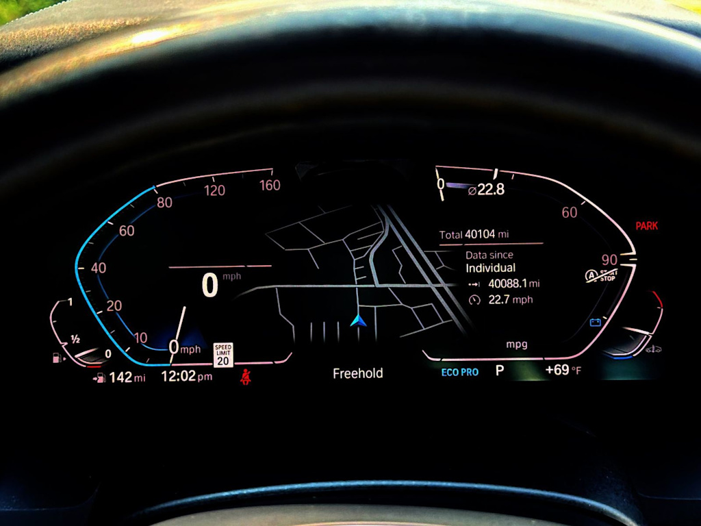 Thumbnail: 2024 BMW 8 Series - 18
