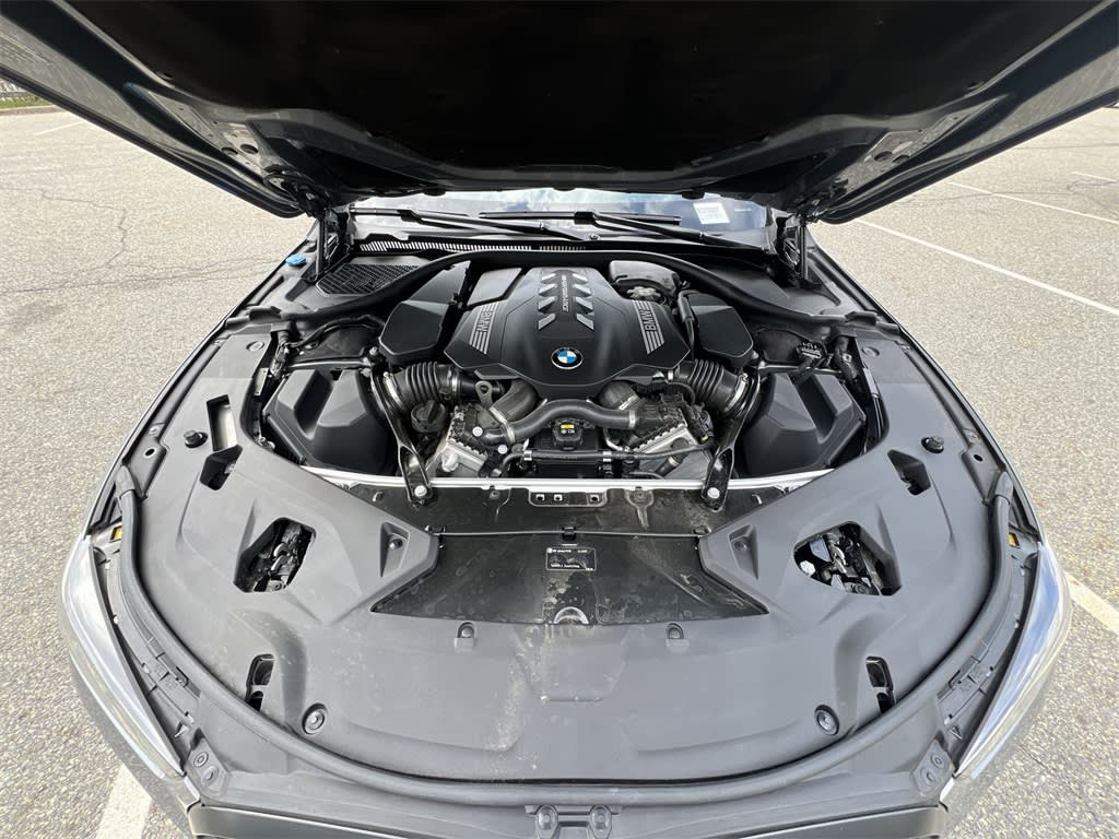 2023 BMW 8 Series 850i 8