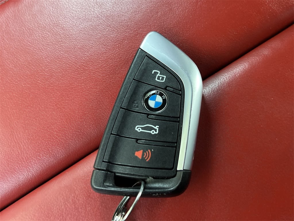 Thumbnail: 2022 BMW 8 Series - 17