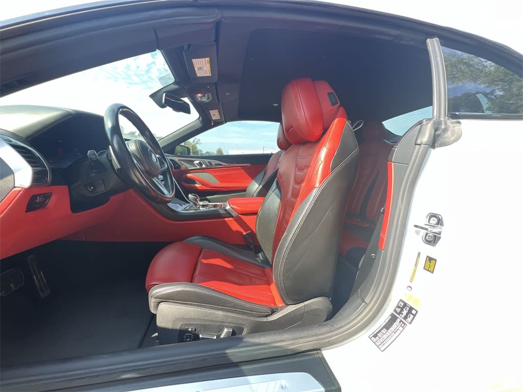 Thumbnail: 2022 BMW 8 Series - 11