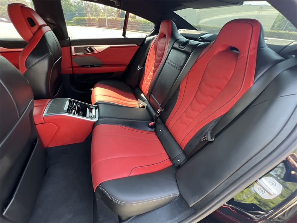 Thumbnail: 2024 BMW 8 Series - 13