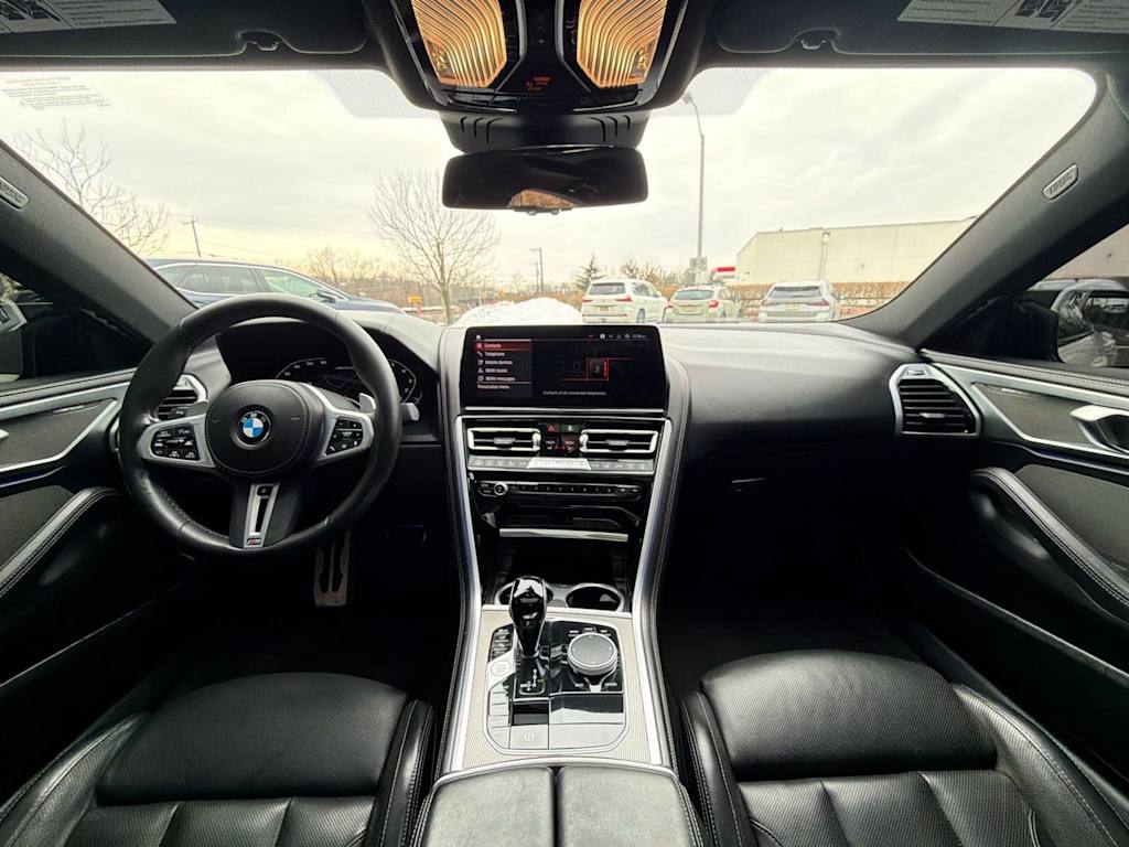 Thumbnail: 2023 BMW 8 Series - 10