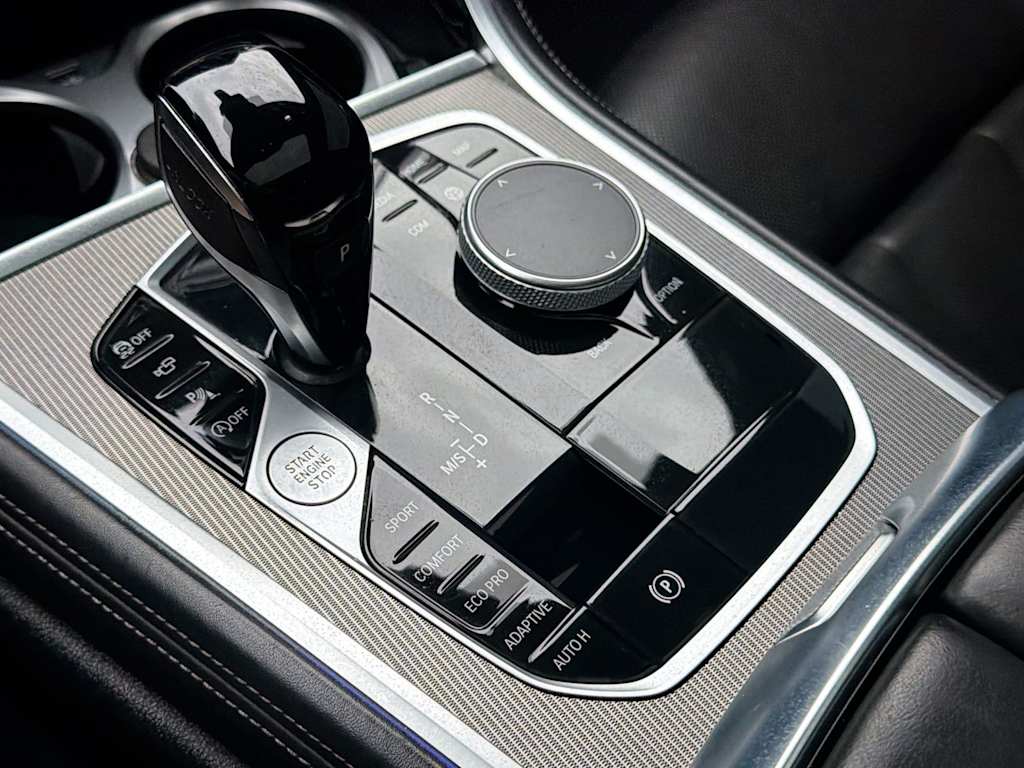 Thumbnail: 2023 BMW 8 Series - 17