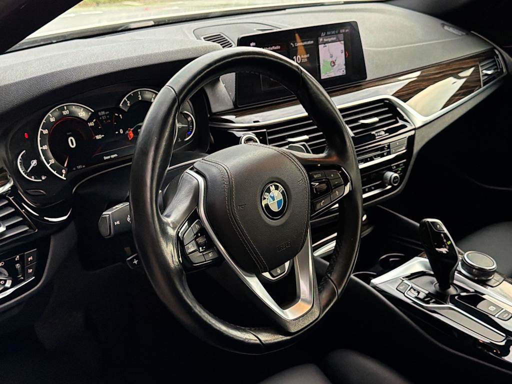 Thumbnail: 2018 BMW 5 Series - 14