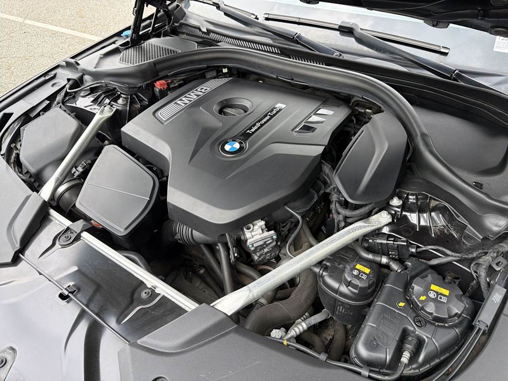 Thumbnail: 2019 BMW 5 Series - 9
