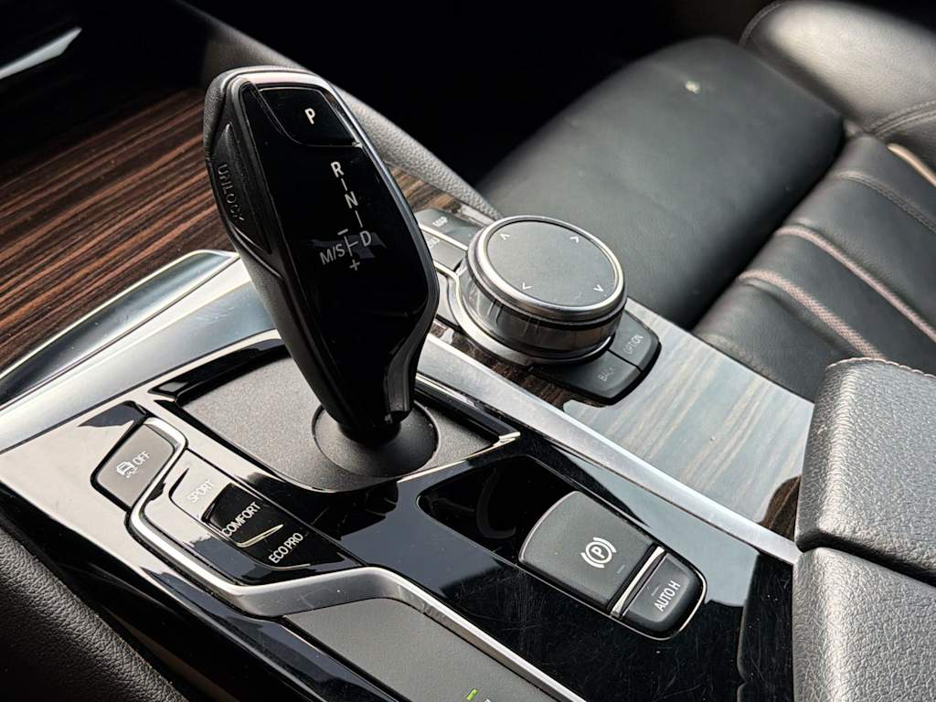 Thumbnail: 2019 BMW 5 Series - 16