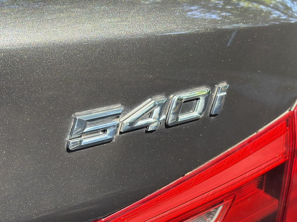 Thumbnail: 2017 BMW 5 Series - 7
