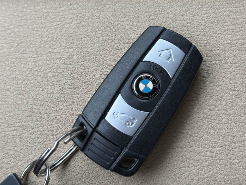 Thumbnail: 2015 BMW X1 - 19