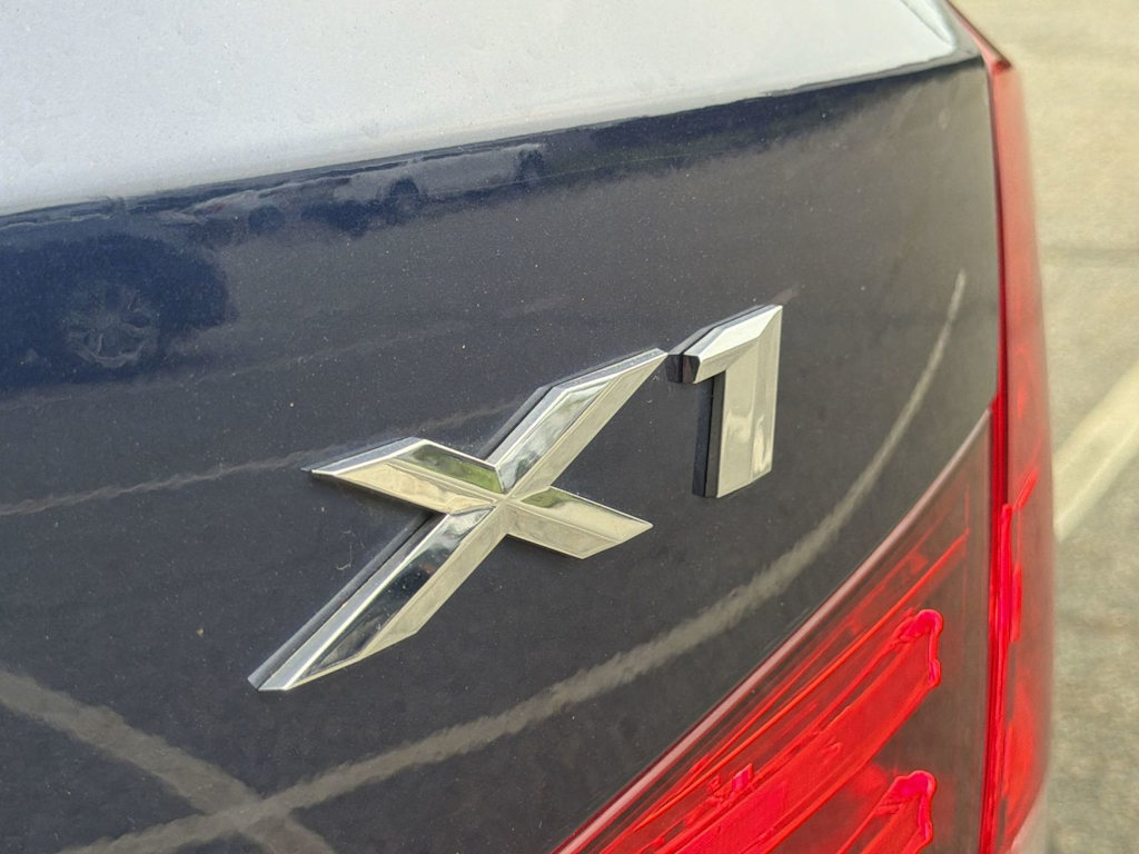 Thumbnail: 2015 BMW X1 - 7