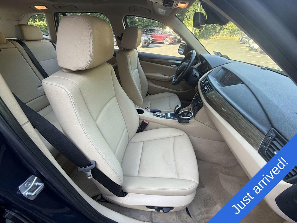 Thumbnail: 2014 BMW X1 - 12
