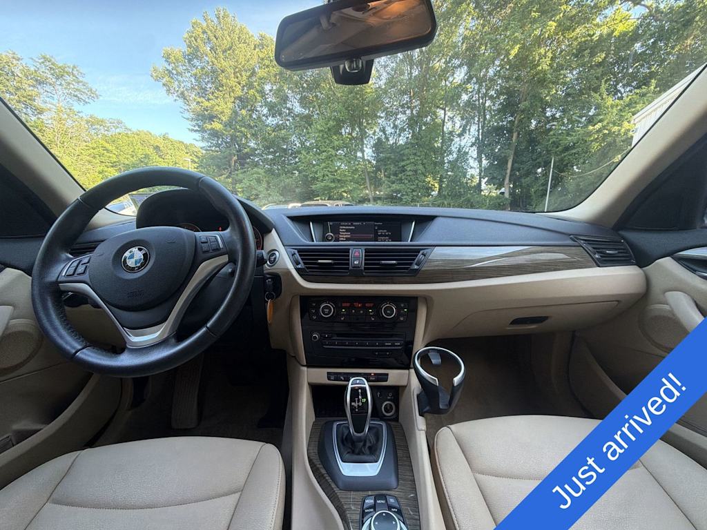 Thumbnail: 2014 BMW X1 - 10