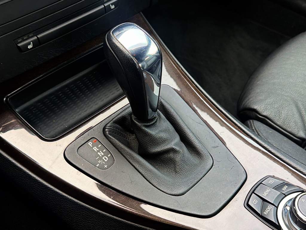 Thumbnail: 2009 BMW 3 Series - 16