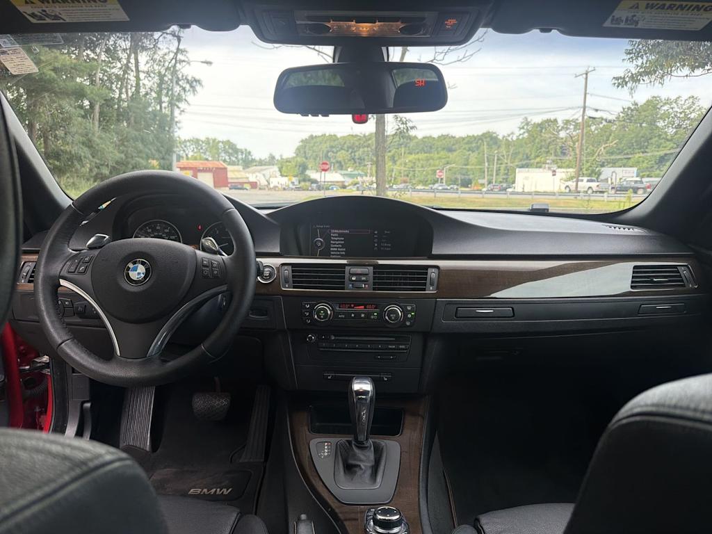 Thumbnail: 2009 BMW 3 Series - 10