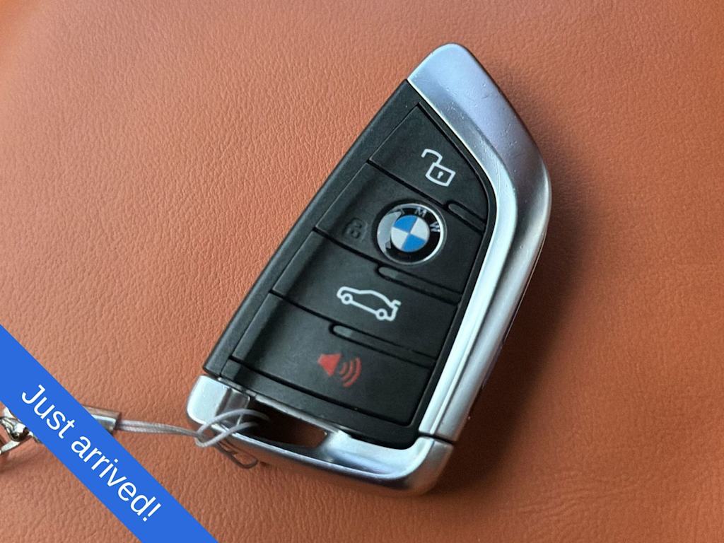Thumbnail: 2022 BMW M3 - 17