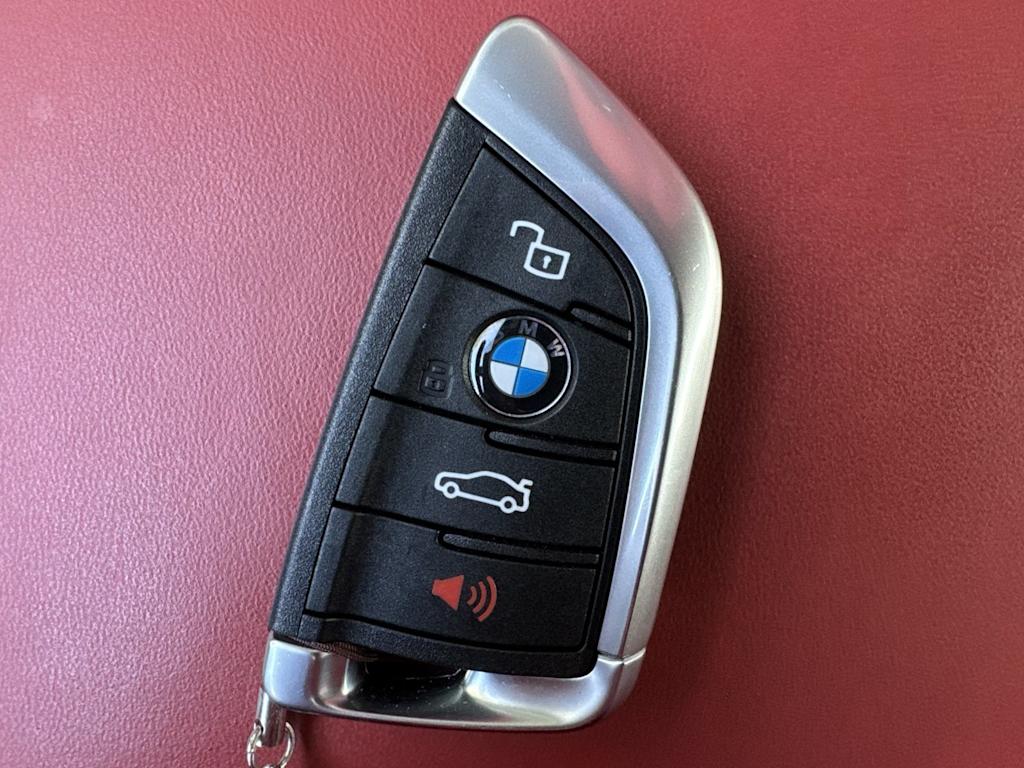 Thumbnail: 2026 BMW M3 - 18