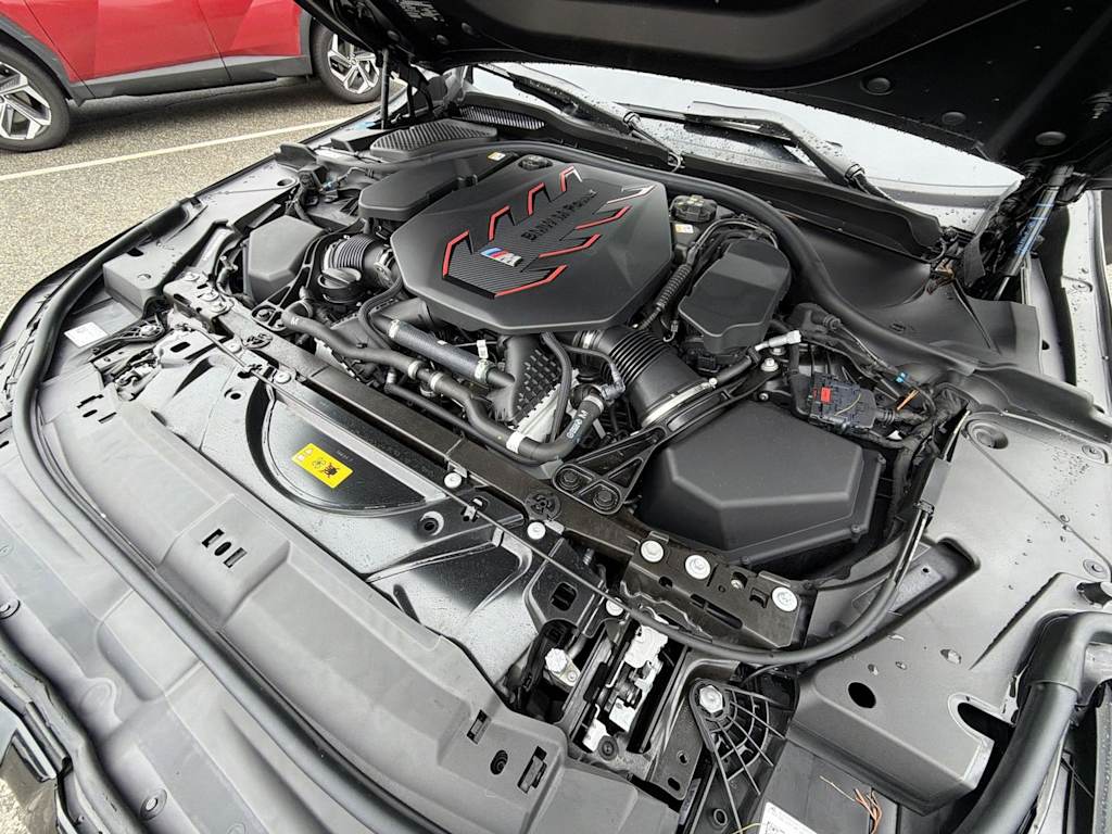 Thumbnail: 2026 BMW M5 - 9