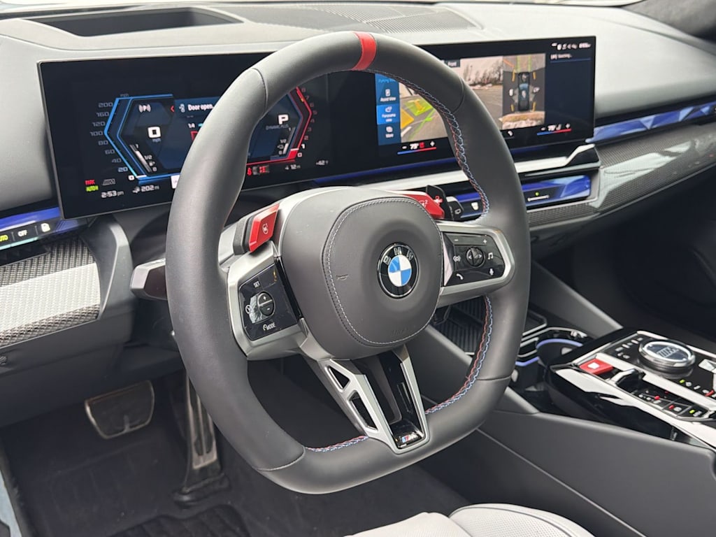 Thumbnail: 2026 BMW M5 - 10