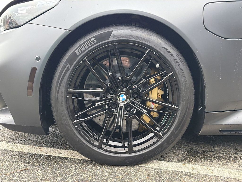 Thumbnail: 2026 BMW M5 - 8