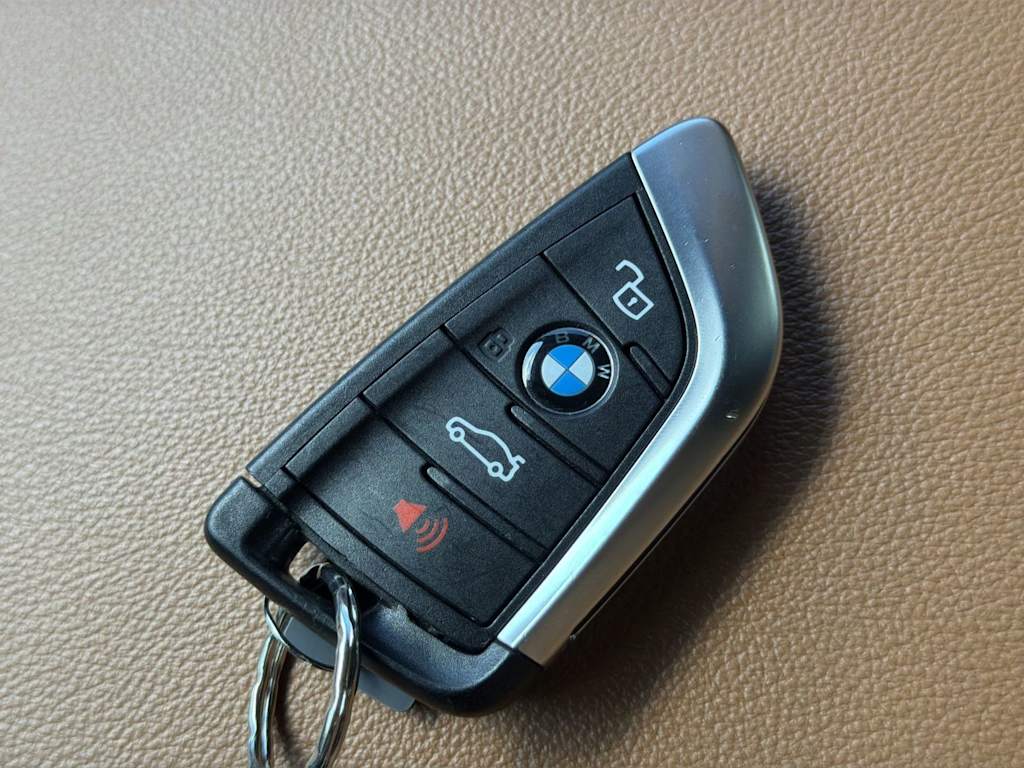 Thumbnail: 2023 BMW X3 - 19