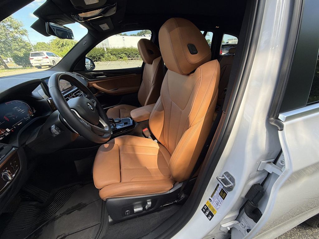 Thumbnail: 2023 BMW X3 - 11