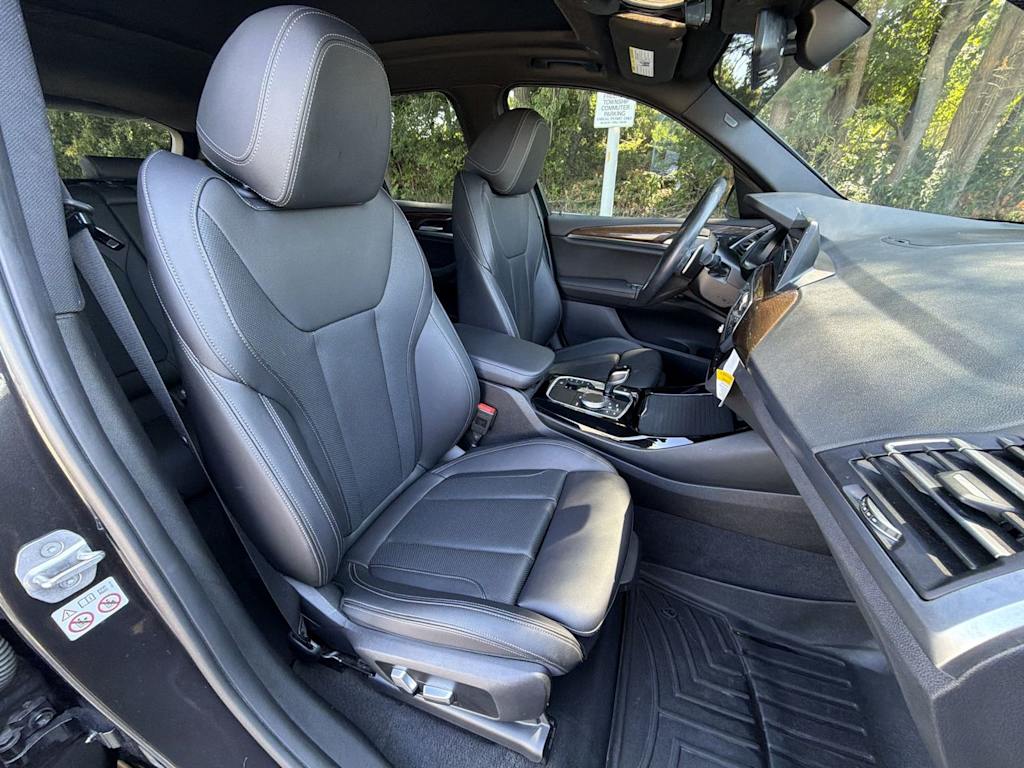 Thumbnail: 2022 BMW X3 - 12
