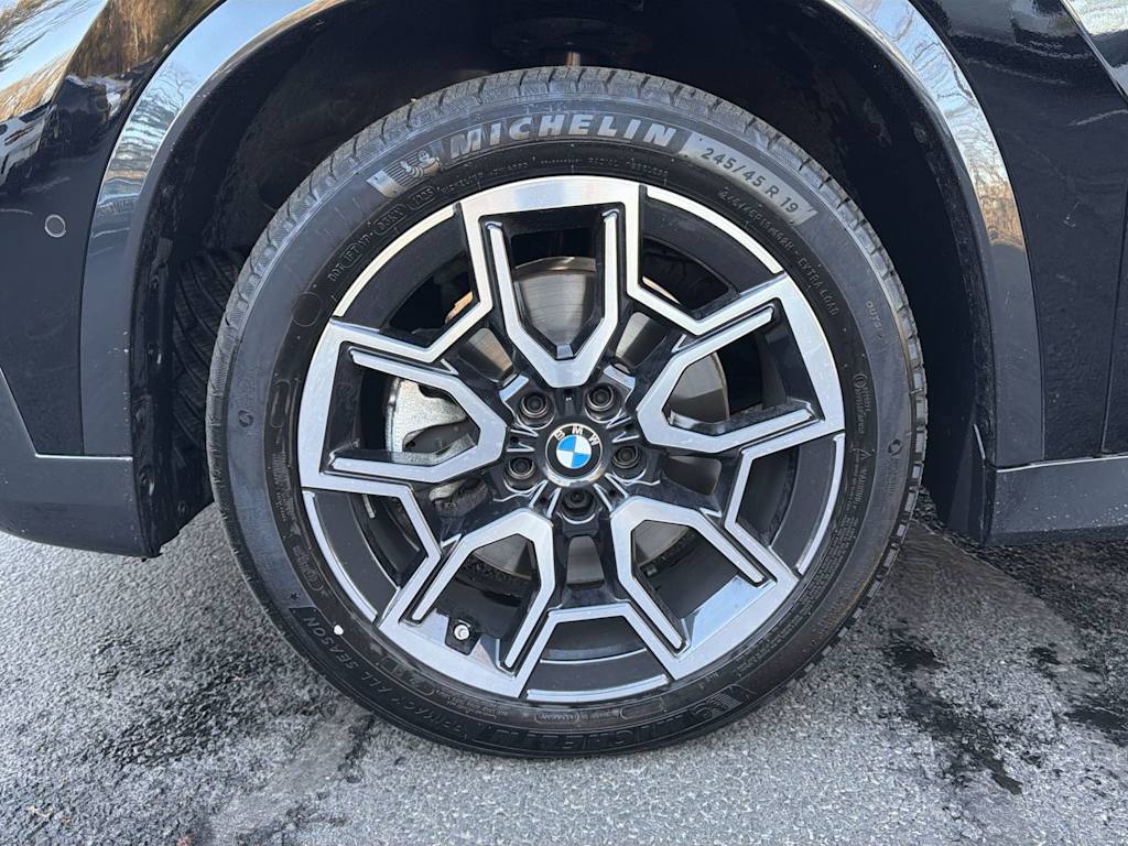 Thumbnail: 2025 BMW X1 - 8