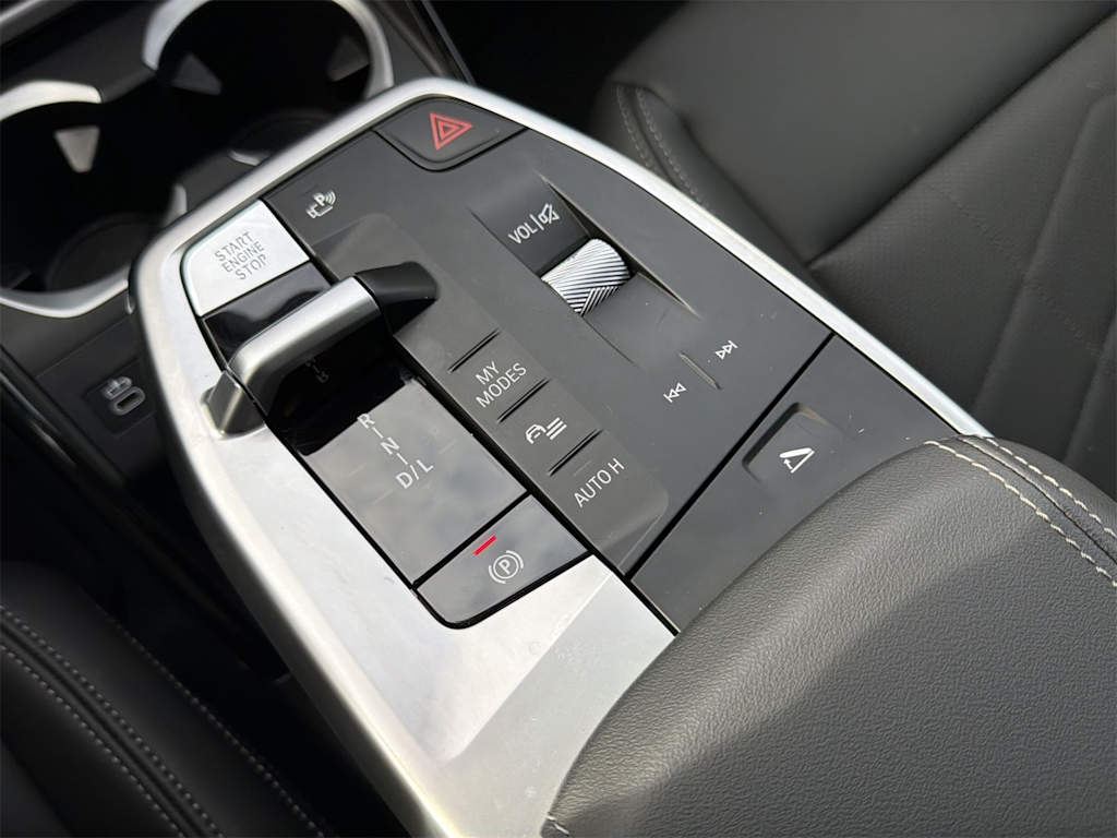 Thumbnail: 2025 BMW X1 - 15