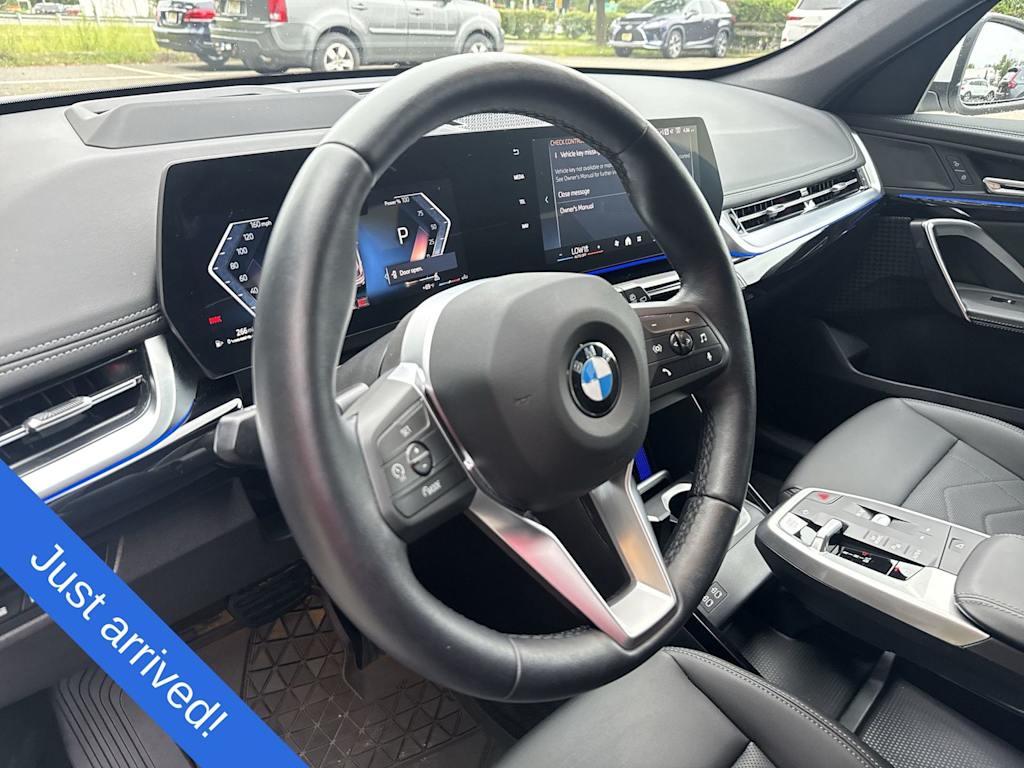 Thumbnail: 2026 BMW X1 - 10