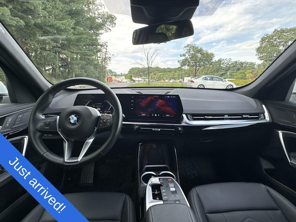 Thumbnail: 2026 BMW X1 - 2