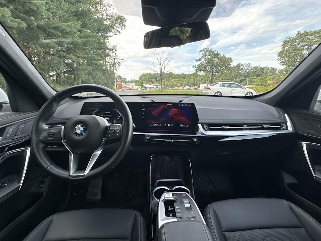 Thumbnail: 2026 BMW X1 - 2