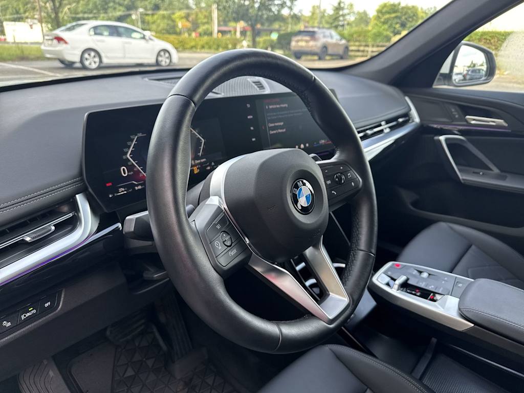 Thumbnail: 2026 BMW X1 - 10