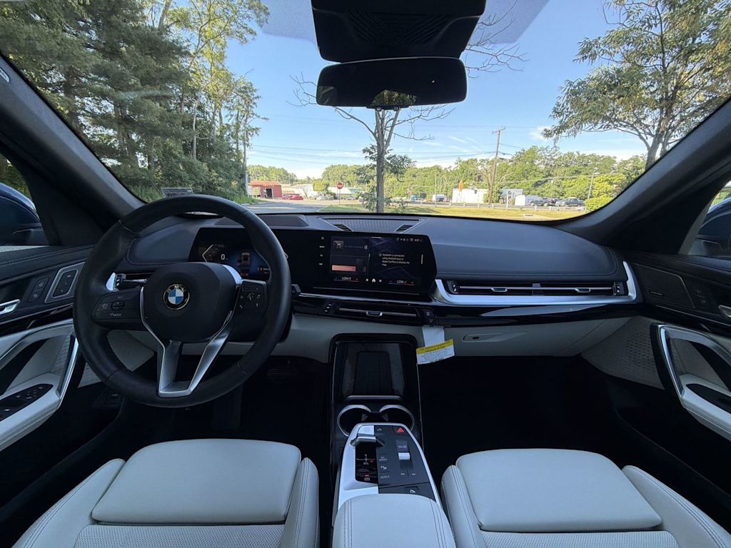 Thumbnail: 2026 BMW X1 - 2