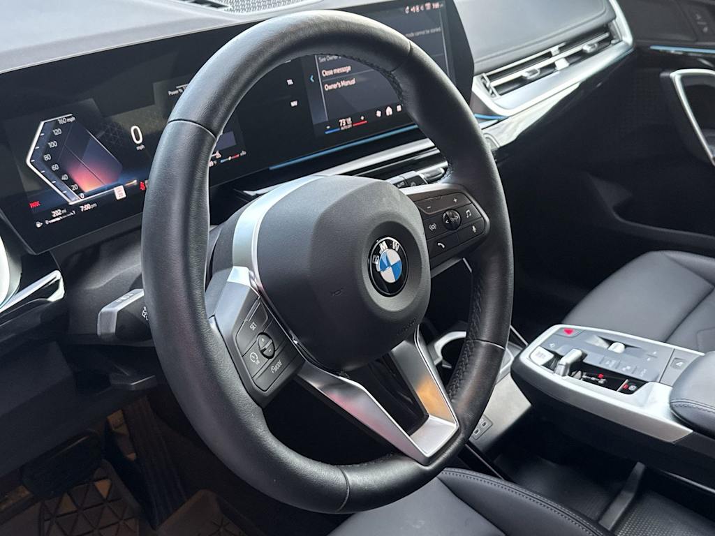 Thumbnail: 2026 BMW X1 - 10