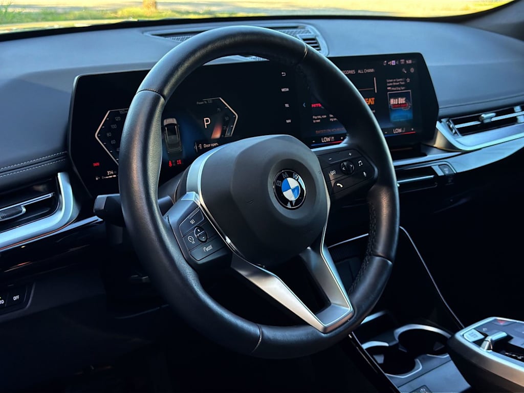 Thumbnail: 2026 BMW X1 - 14